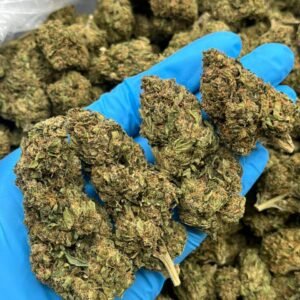 Buy Strawberry Cough Cannabis in EU